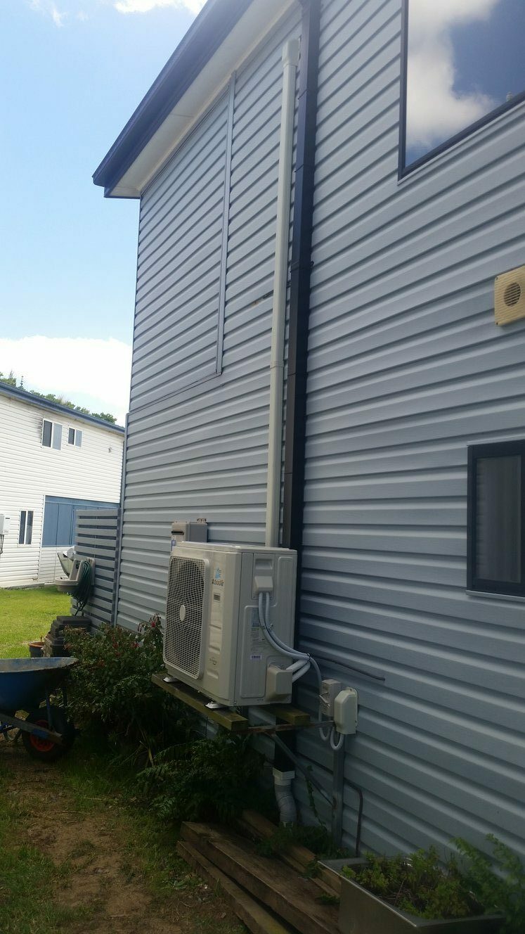 Shoalhaven Air Conditioning accurately placed outdoor unit